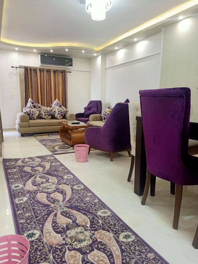 للعائلات فقط The Fardous Apartment Sea View Alexandria Bagian luar foto